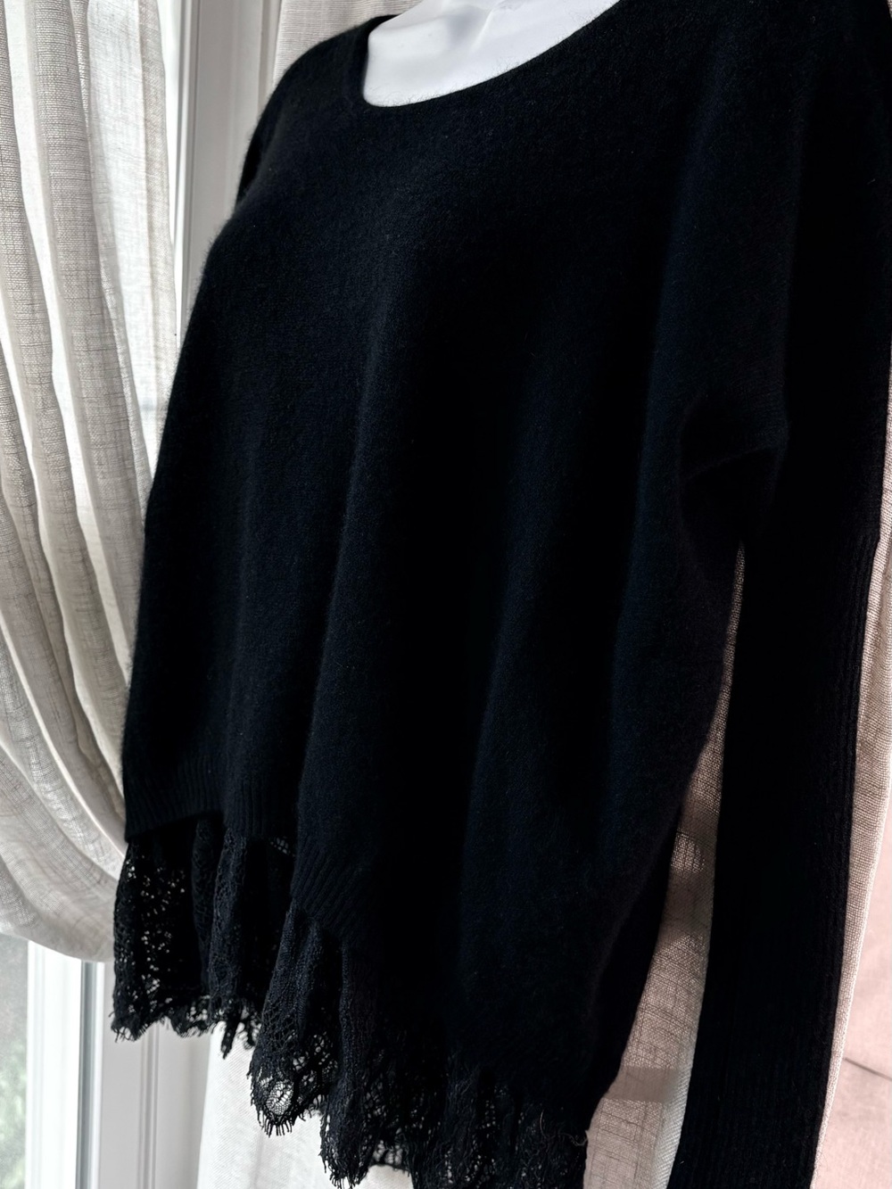 🖤 Autumn Cashmere Black Cashmere Lace Hem Sweater | XS